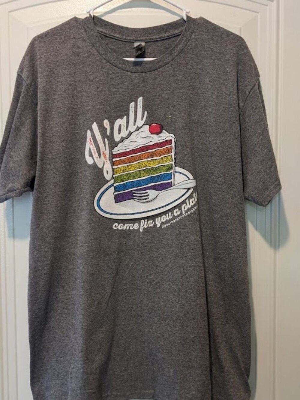 Your Barefoot Neighbor Women's Grey Shirt - Rainbow - Cake- Pride - Large - VGUC